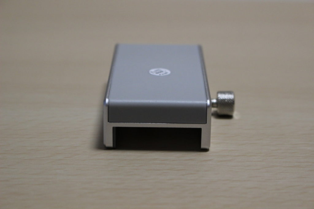 USBハブ「ORICO 4PORTS CLIP HUB」