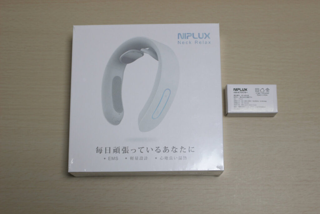 「NIPLUX NECK RELAX」の箱