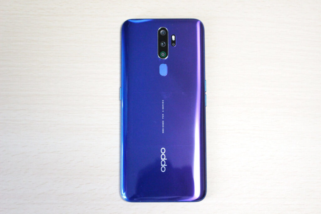 「OPPO A5 2020」背面