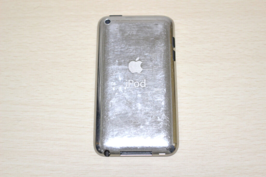 「iPod touch(第4世代)」