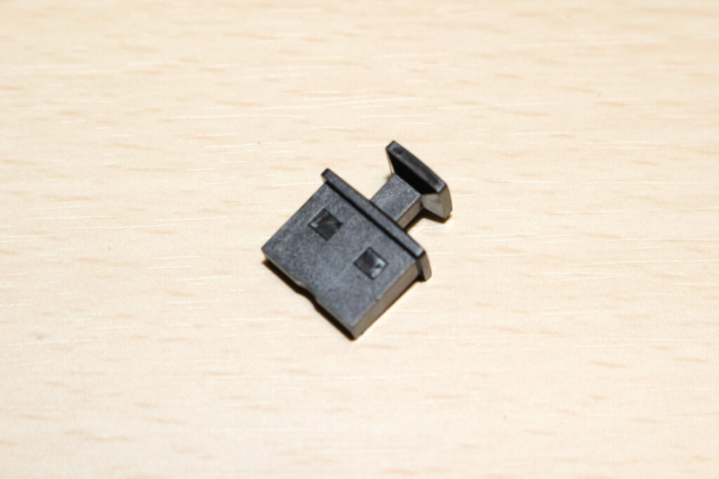 USB端子保護キャップ